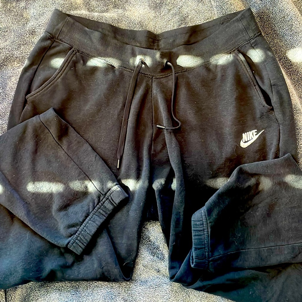 Women’s sweatpants